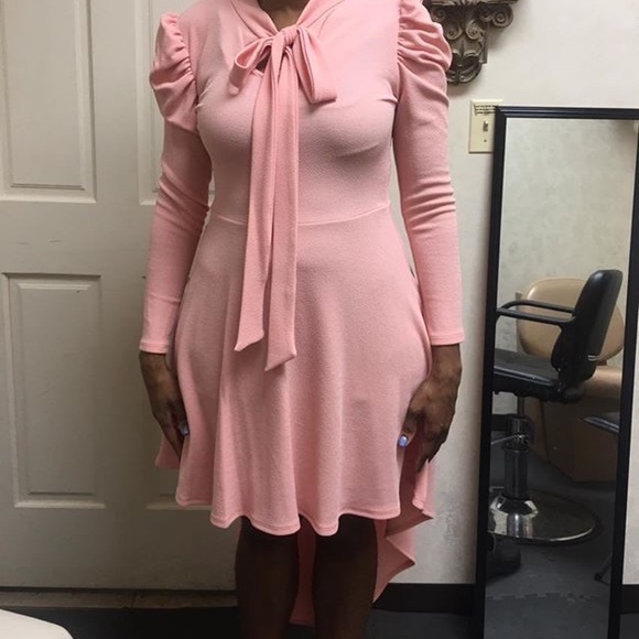 🆕 Hi-Low Peplum Dress - Picture 4 of 4